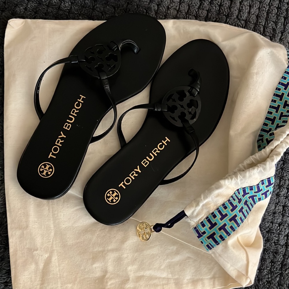 Tory Burch sandal only used once